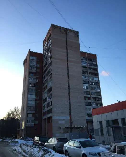 Продам комнату в пешей доступности от метро