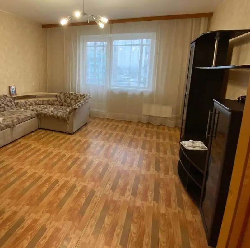 2комн.кв.ул.Снежная с необходимой мебелью и бытовой техникой