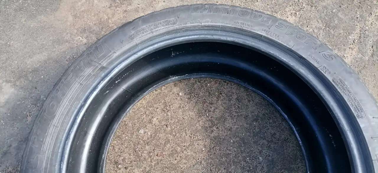 Michelin Latitude Sport 265 40R21