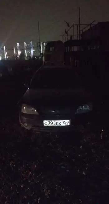 Автомобиль Ford Mondeo