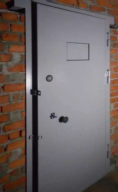 Дверной блок в комнату хранения оружия по 288 Приказу МДВ