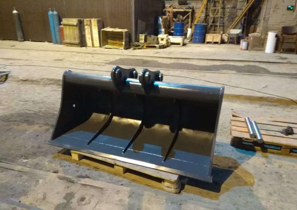Ковш планировочный для экскаватора Hitachi ZX170W-3