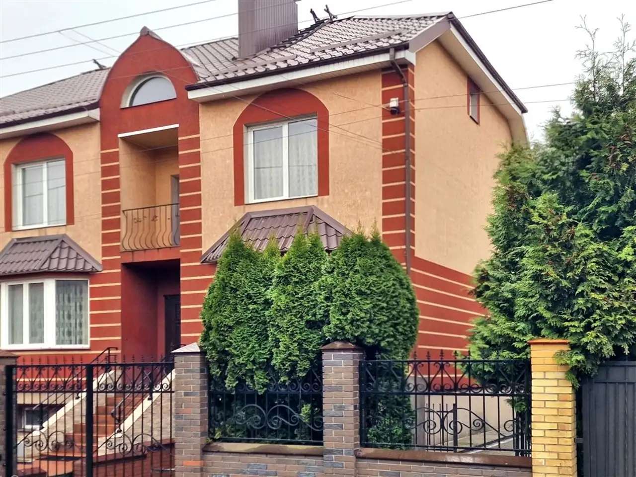 Продам дом 261,00 м2, Ул ставропольская, д. 10