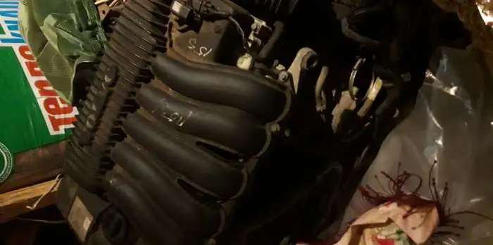 Двигатель Volvo S40