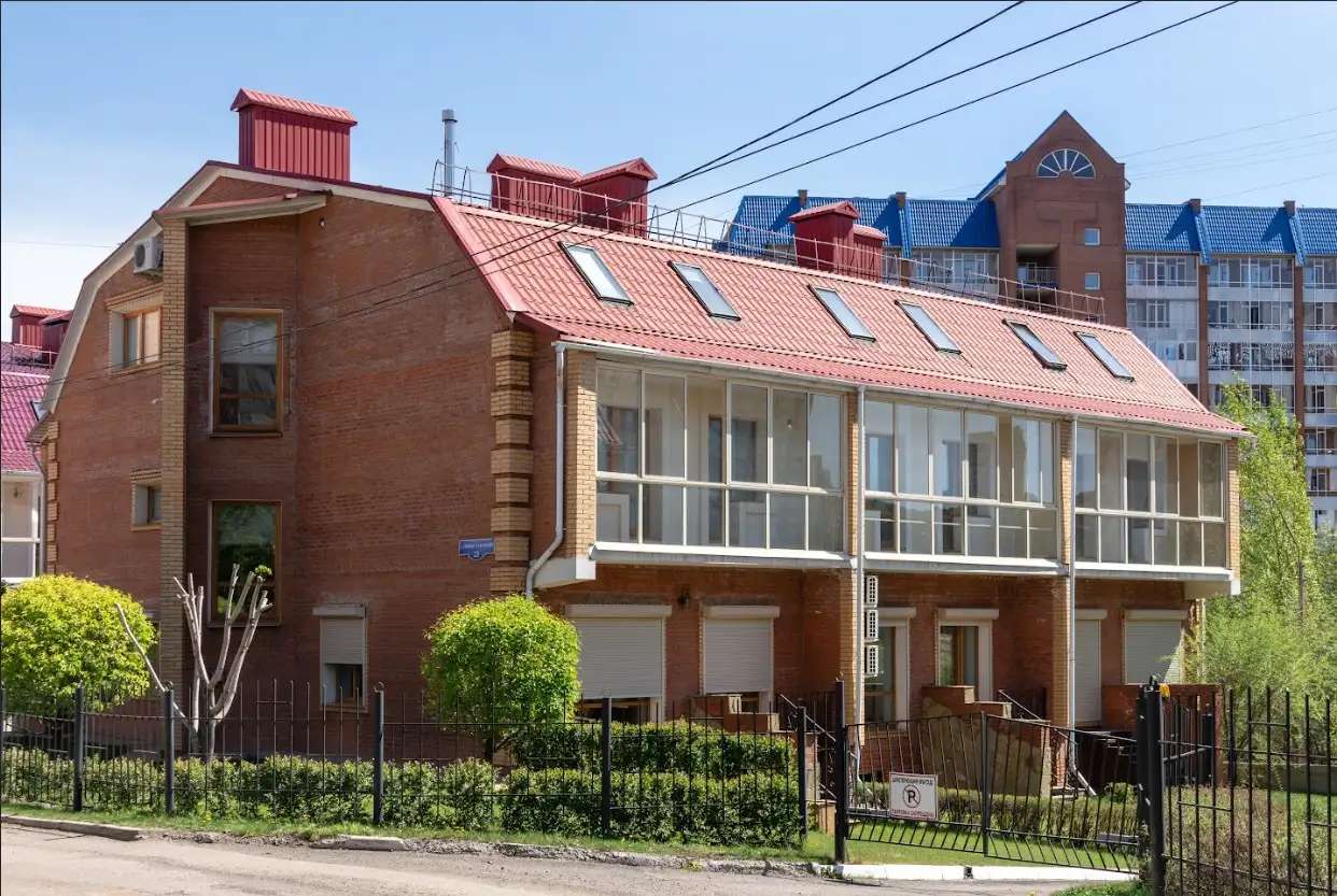Коттедж 272 м кв на участке 4 сот. 272,00 м2