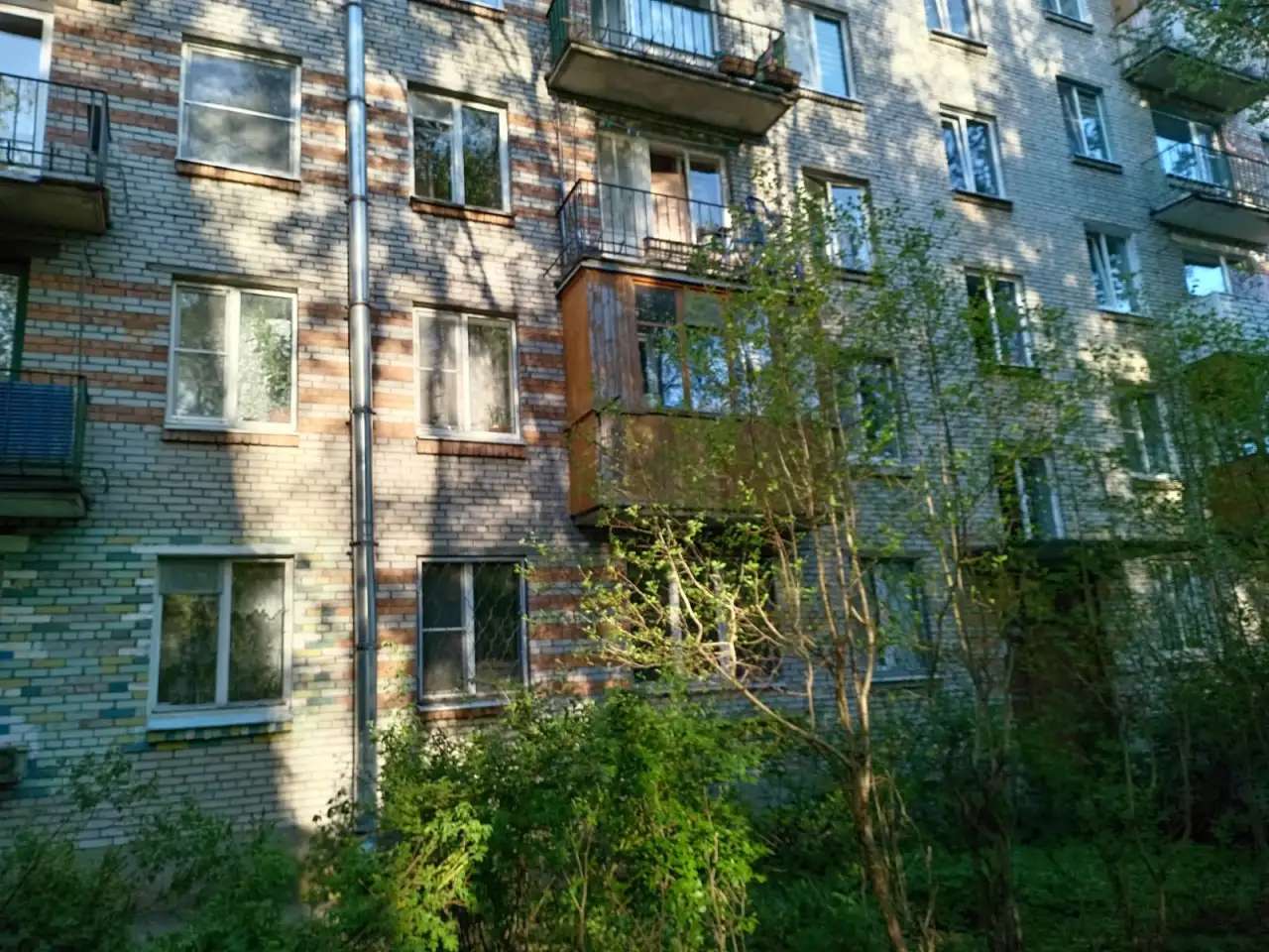 продажа комнаты в Ломоносове, Петродворцовый р-н, Петергоф, Разводная ул., 33