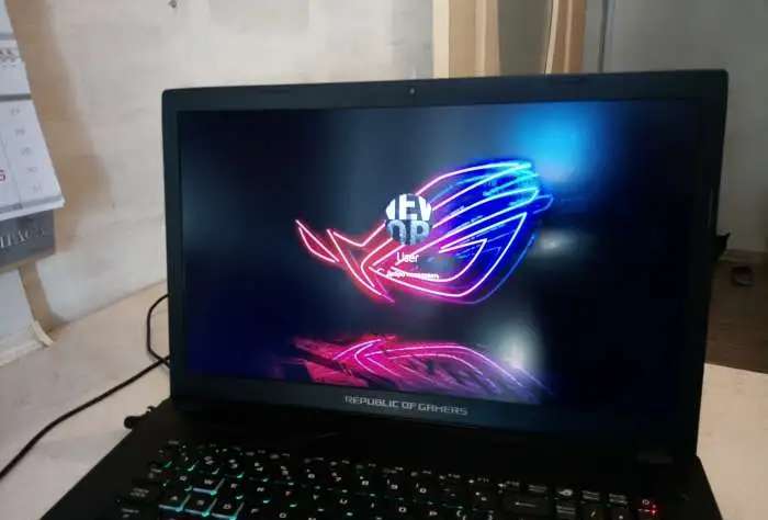 Asus ROG Strix