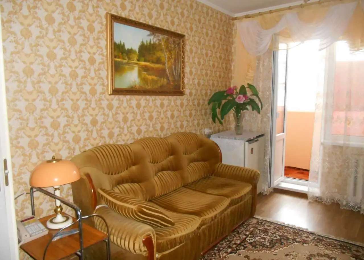 аренда посуточно, Ул Сибирякова 16,