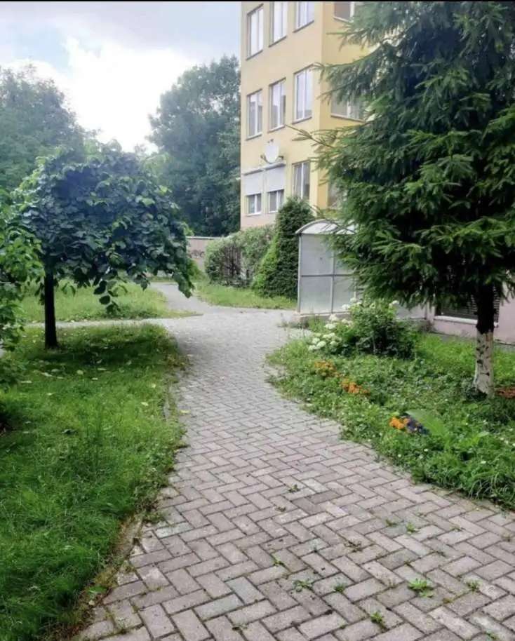 Офисное помещение, ул. Коммунальная 5 88,00 м2
