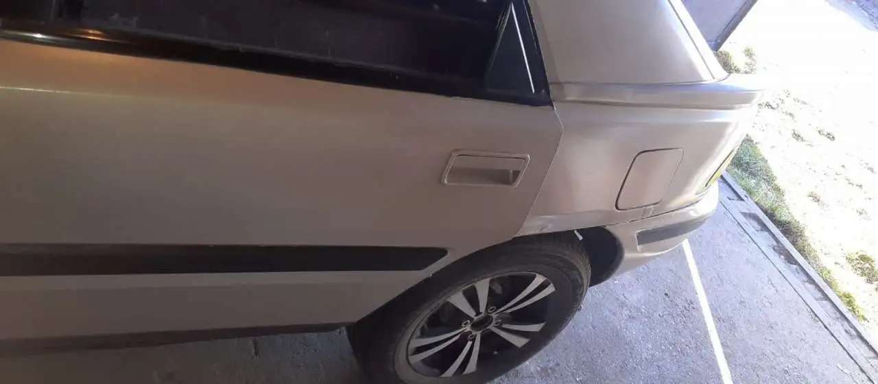 Продам Mazda 323