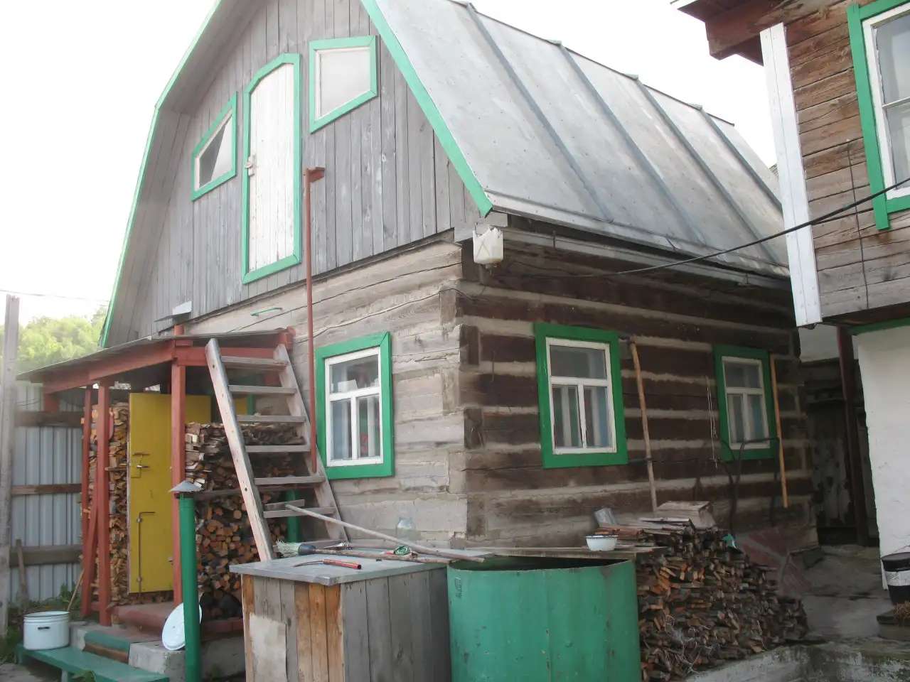 Продам- ДомБаня2й Гараж- участок 11сот(около Леса- Свердловский р-н) 53,00 м2