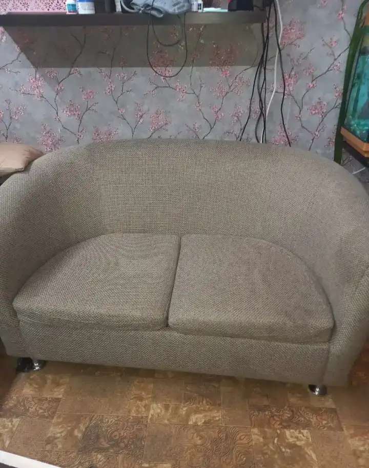 Продам 2 мини дивана