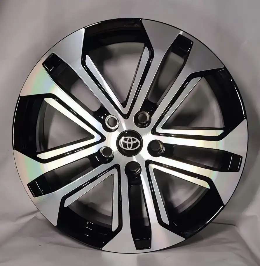 Литые диски R18 на Toyota RAV4 5x114.3
