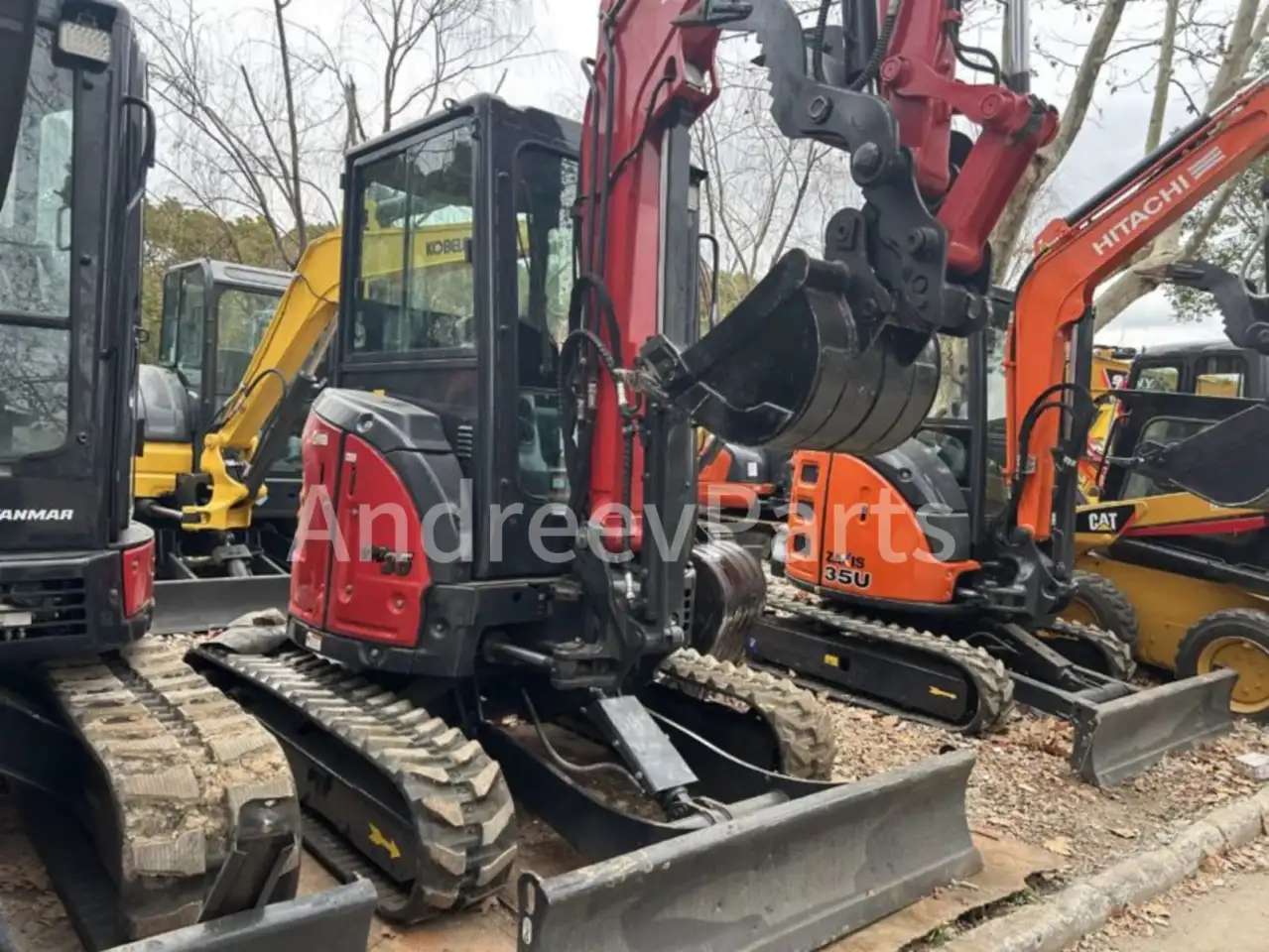 Мини экскаватор Yanmar ViO35-6