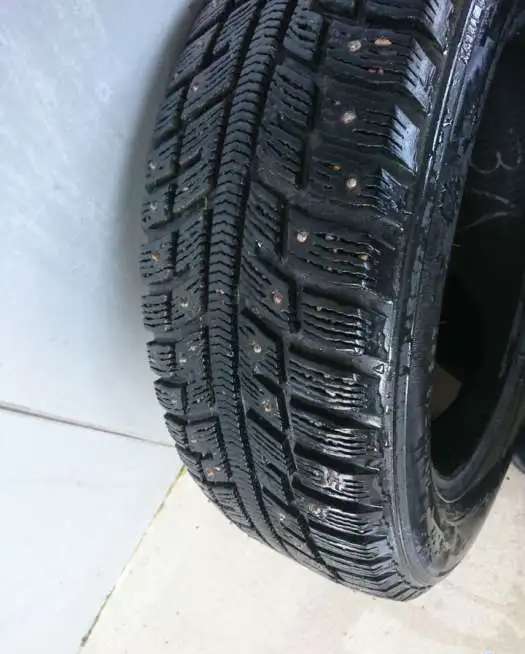 Зимний комплект резины Kumho I Zen KW22