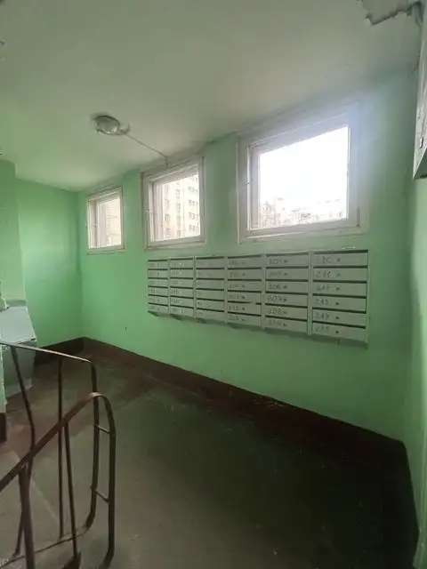 Сдам 2к.кв.55м2,Отл.сост,метро Купчино и Дунайская-15минут пешком,заст/балкон