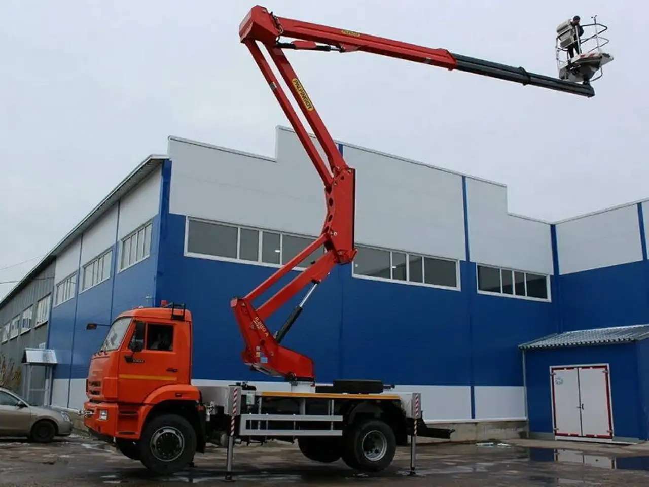 Аренда автовышек напрямую от собственника