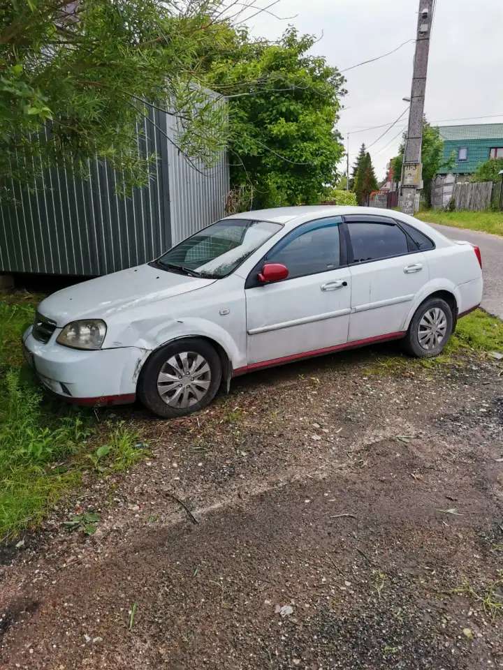 Chevrolet Lacetti 1.6 MT, 2008, битый, 236 036 км