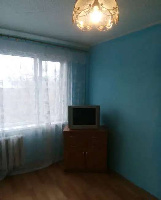 Продам гостинку 26 бакинских комиссаров, 13
