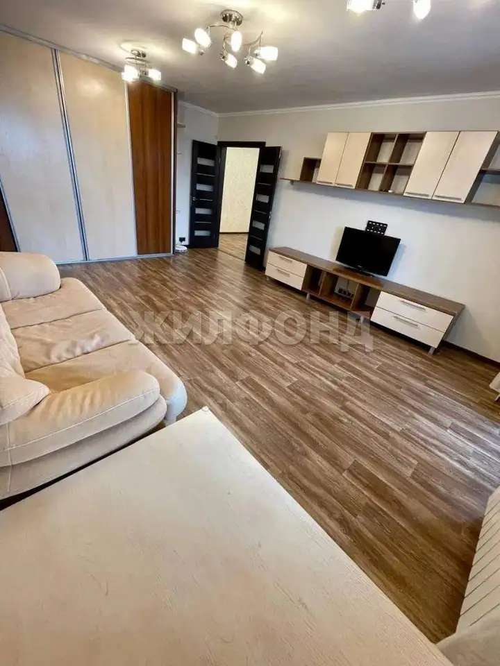 Продается 2-комн. квартира 70.3 кв.м.