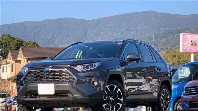 Toyota RAV4, 2019 г AXAH52 ПРОДАЕТСЯ В ОТЛИЧНОМ СОСТОЯНИИ С АУКЦИОНОВ ЯПОНИИ ПОД ЗАКАЗ