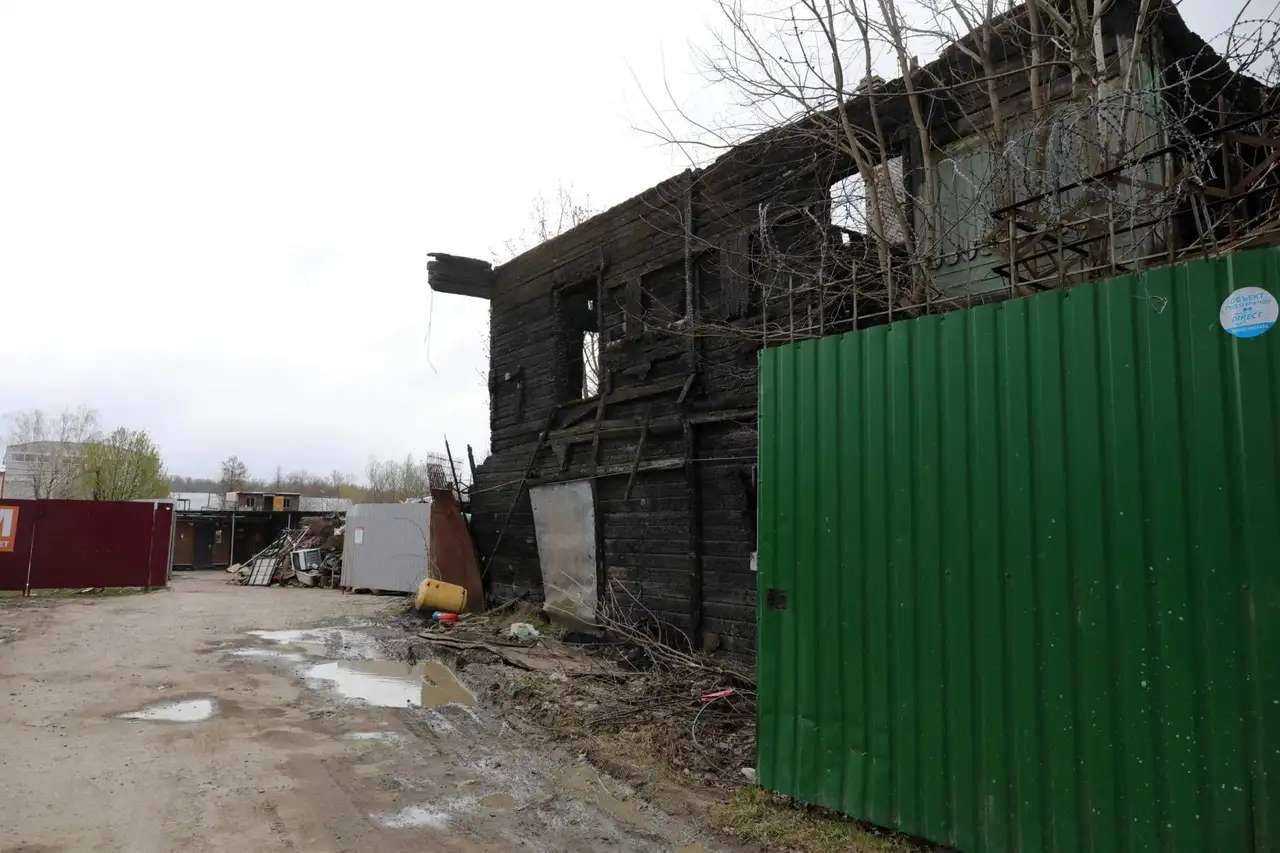 Продается здание 974.8 м2, Санкт-петербург, фабричный поселок территория, 2 л