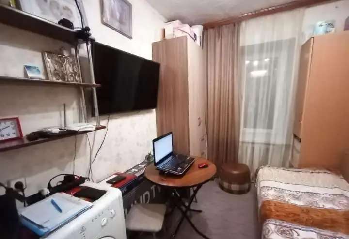 Продам комнату в общежитии, Мичурина 5Б