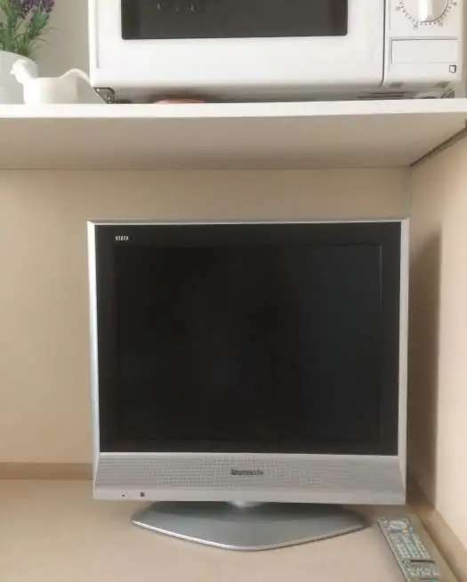 Продам телевизор panasonic для кухни