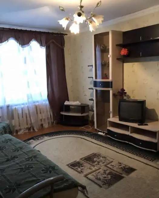 рядом Дворец Спорта, пл. Лядова Университет Лобачевского