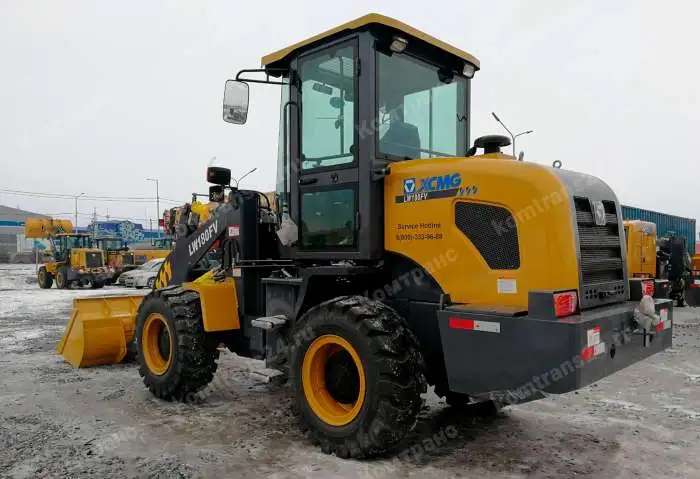 фронтальный погрузчик XCMG LW180FV