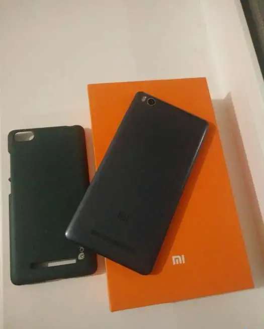 Продам Xiaomi Mi4C 3/32 GB