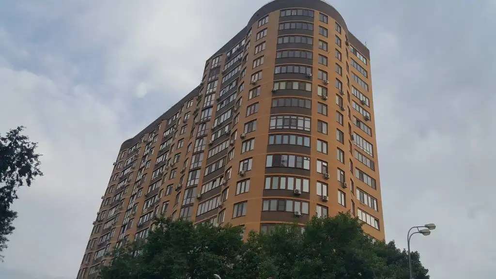 Продаю свою 1-комн.кв., студия., 9 эт., Кировский,, пр. Кировский, 69