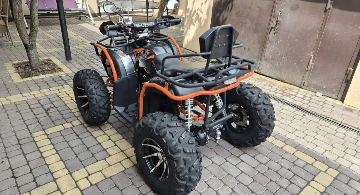 Продам квадроцикл HUMER 300 CC 2025г