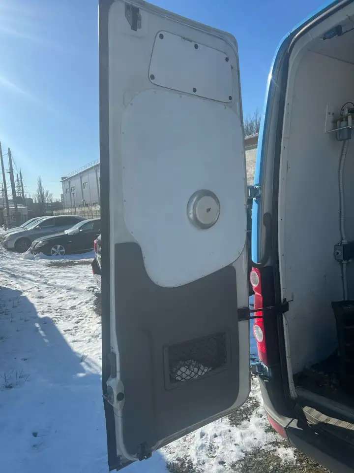 VOLKSWAGEN 2EKE2 CRAFTER передвижная ЭТЛ