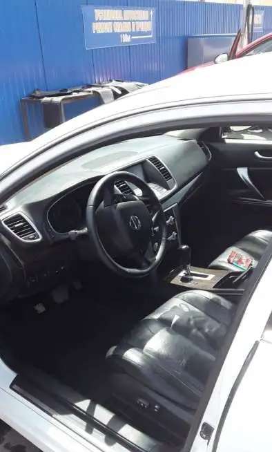 Продаю автомобиль Nissan Teana