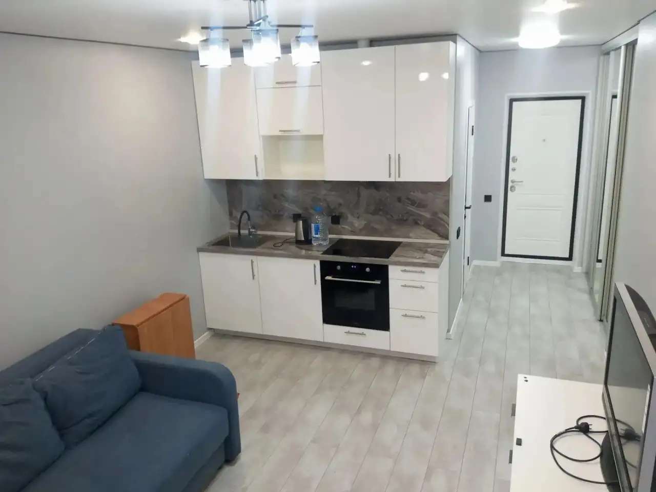 Продаю квартира, Комарова 1е, 30,00 м², 3 эт., Комарова 1е