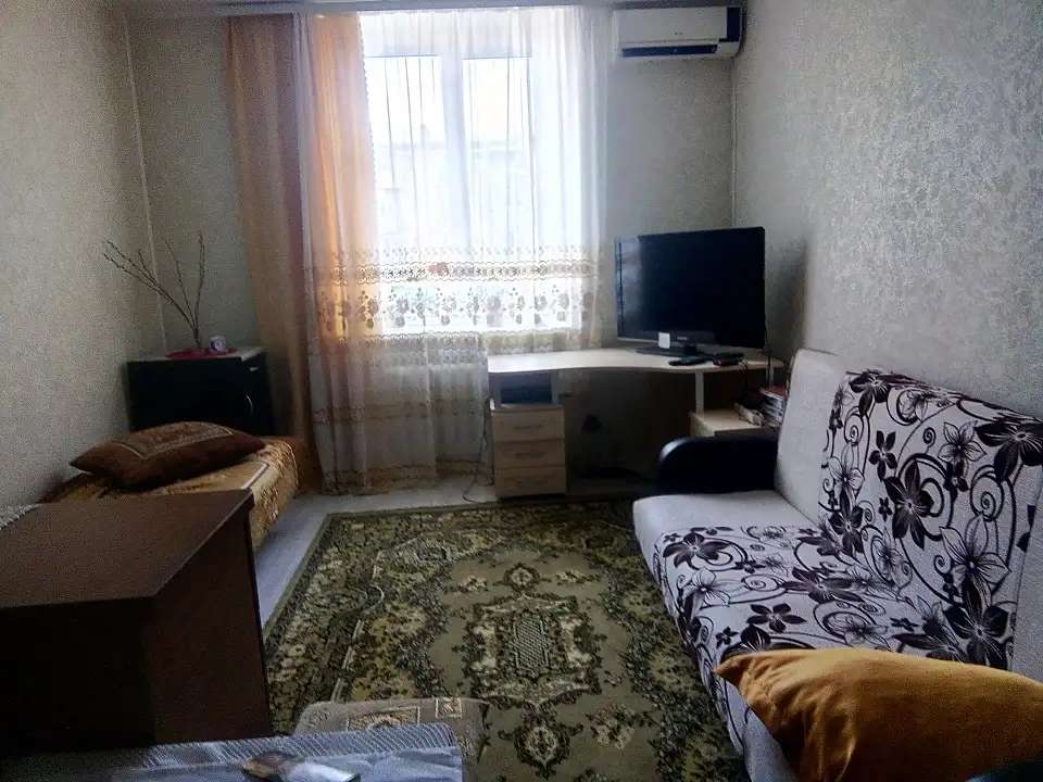 сдача комнаты, Г.Ростов, ул. Ленина 60