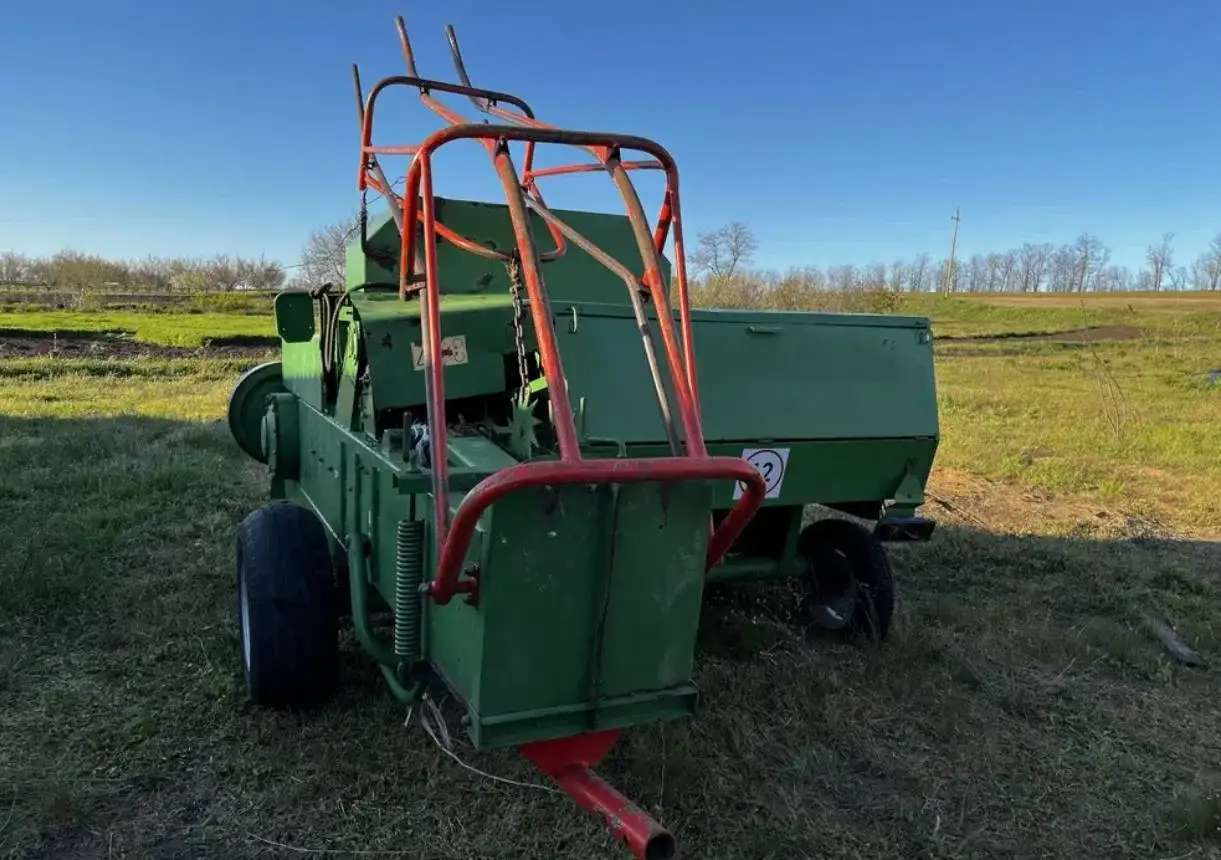 Продается пресс-подборщик Sipma Z-224/1 отличное состояние!