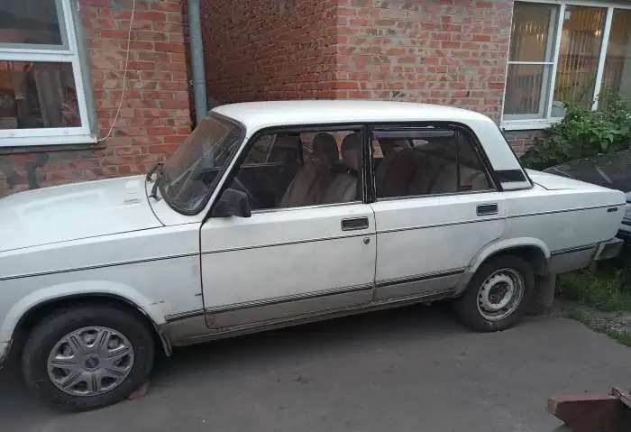 Продаю Лада 2105