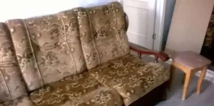 Продам диван раскладывается хорошее
