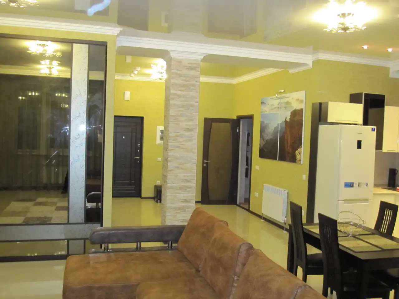 Продаю свою 1-комн.кв., студия., 9 эт., Кировский,, пр. Кировский, 69