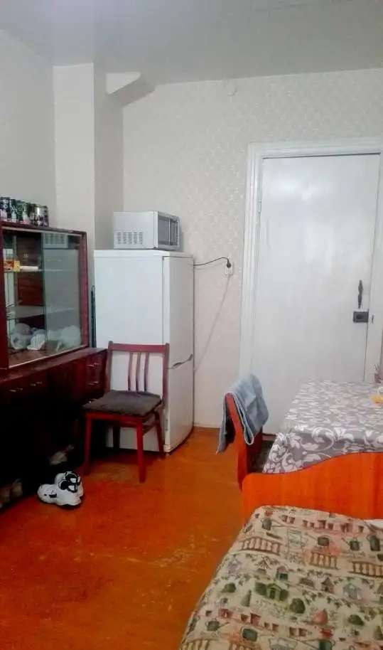 Продаю 2 комнаты четырёхкомнатные квартире, Текучёва 125/200