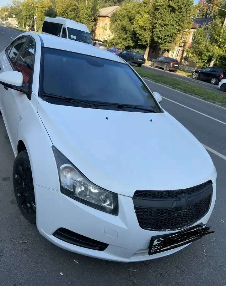 Продам автомобиль Chevrolet Cruze