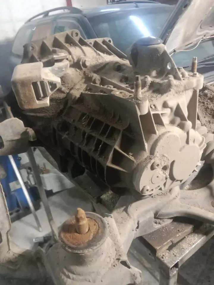 Продаю Ford Mondeo универсал 1994 года.