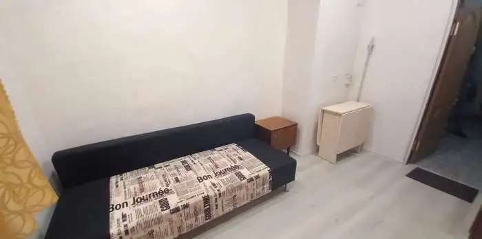 Сдаю комнату в коммуналке Нахичевань, толстого пл, 8
