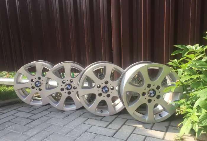 Продается комплект дисков BMW r16