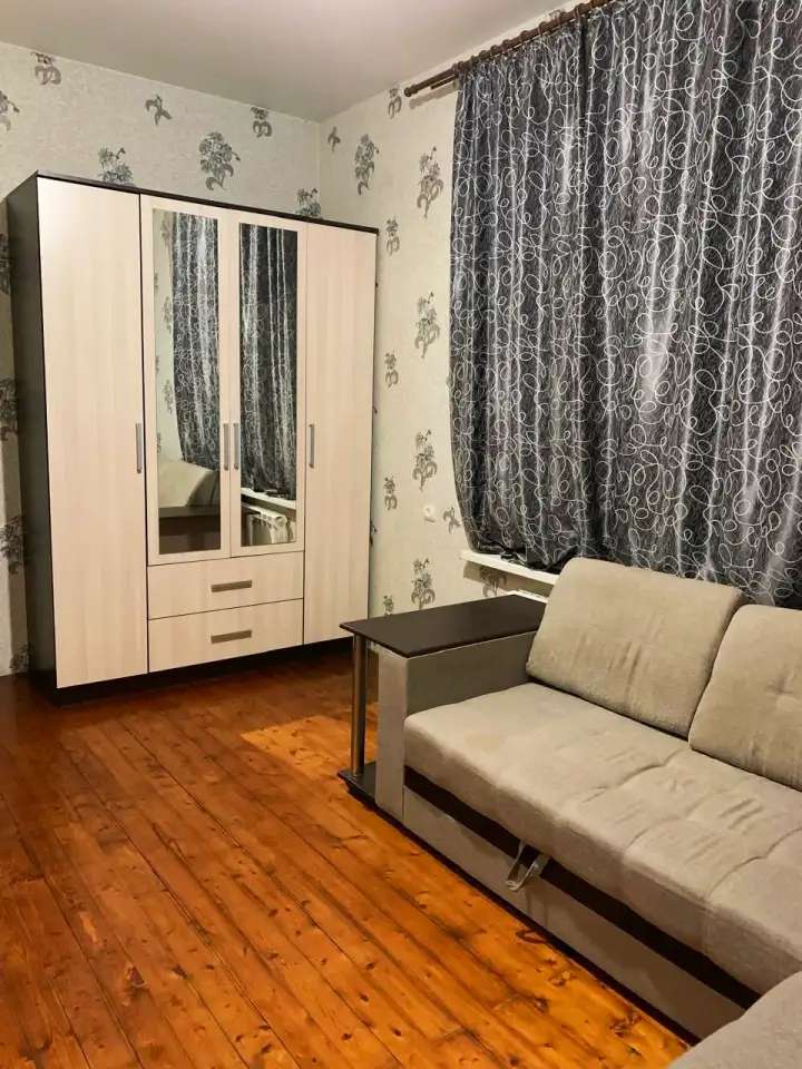 Комната на Ленина.