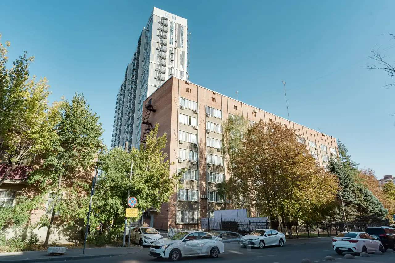 Сдам посуточно квартиру рядом со штабом три отдельных спальных места, отчетные документы