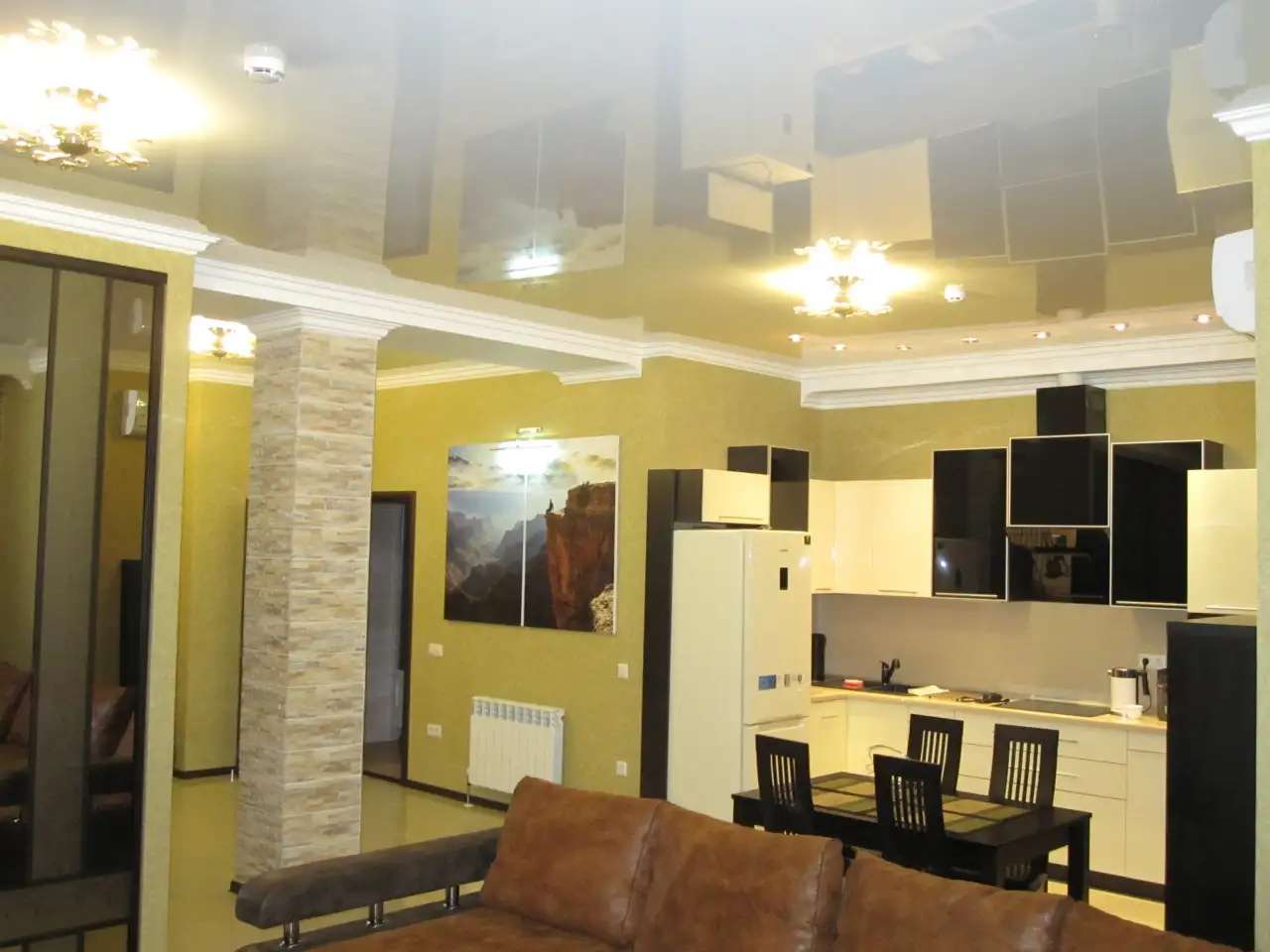 Продаю свою 1-комн.кв., студия., 9 эт., Кировский,, пр. Кировский, 69