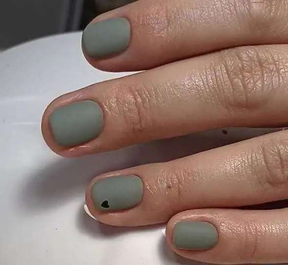Маникюр и покрытие гель лак Наращивание